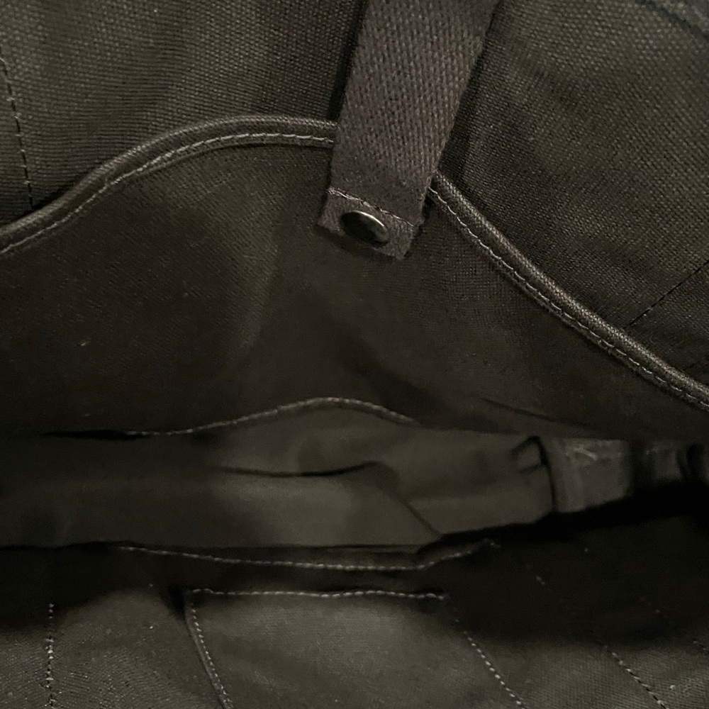 Land's End Camouflage Tote Bag - Black, Green & Gray. - Picture 3 of 9